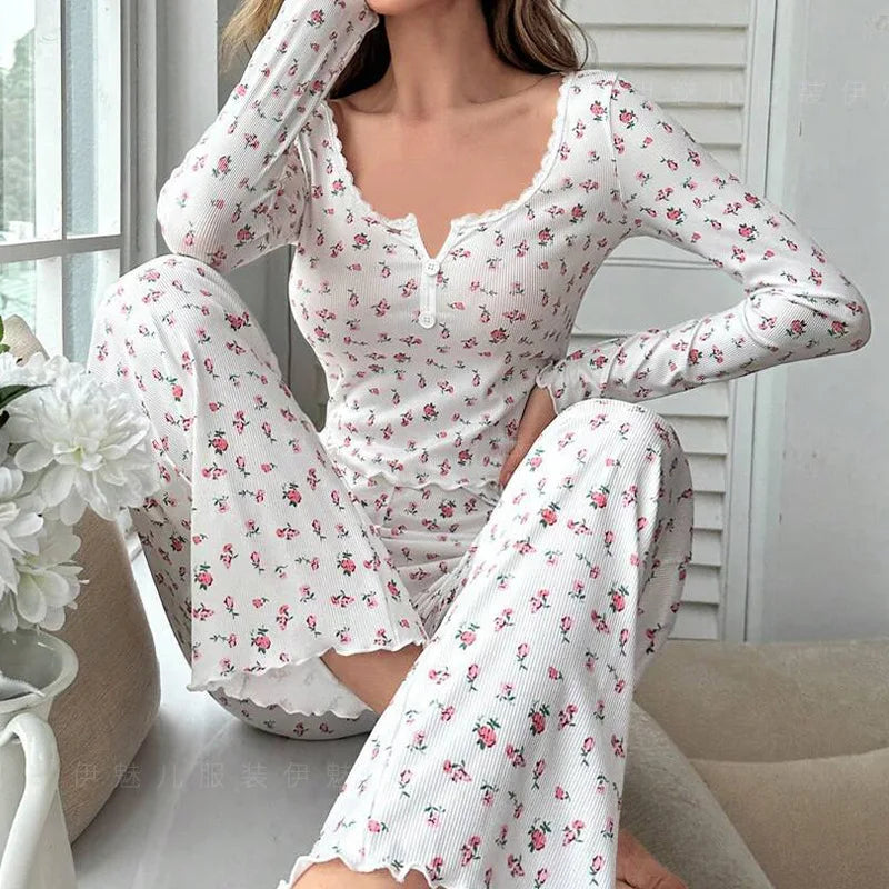 Sleepwear Women Floral Print Lettuce Trim Top with Long Pant Lovely Loungewear Full Sleeve Nightwear Spring Autumn Pajamas Set