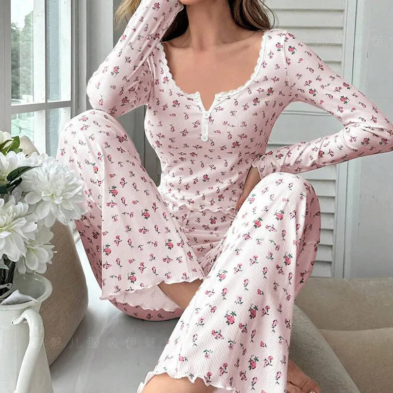 Sleepwear Women Floral Print Lettuce Trim Top with Long Pant Lovely Loungewear Full Sleeve Nightwear Spring Autumn Pajamas Set