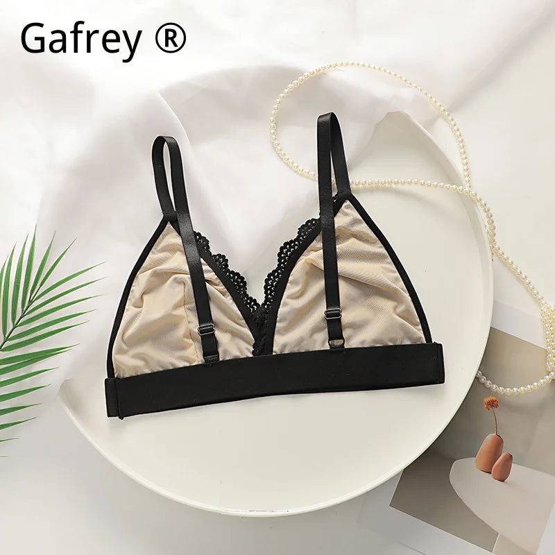 Plus Size Women French Lace Wireless Bralette Breathable Thin Triangle Cup Summer Girly Soft Lift Sexy Non-wired Lingerie Bra