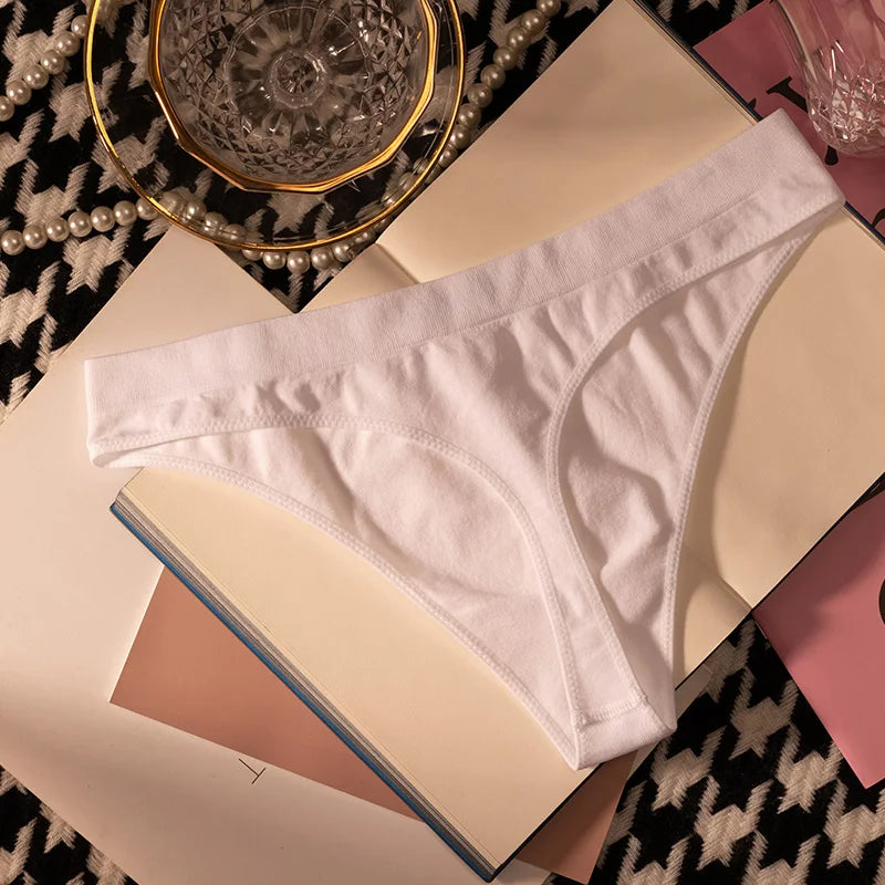 Low Waist Sexy Thong Women Panties G String Seamless Underwear Sports Candy Color Yoga Girls Briefs Femlae Lingerie