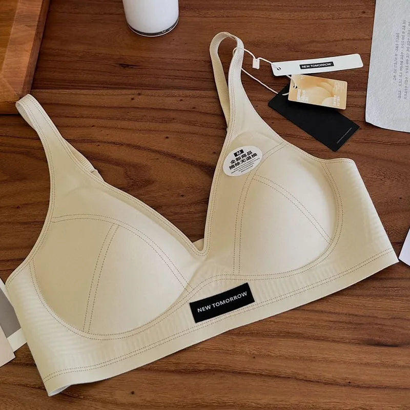 Lingerie Women's Traceless Small Bra Pull Together No Underwire Seamless Jelly Bar Soft Support Tuck Back Bra