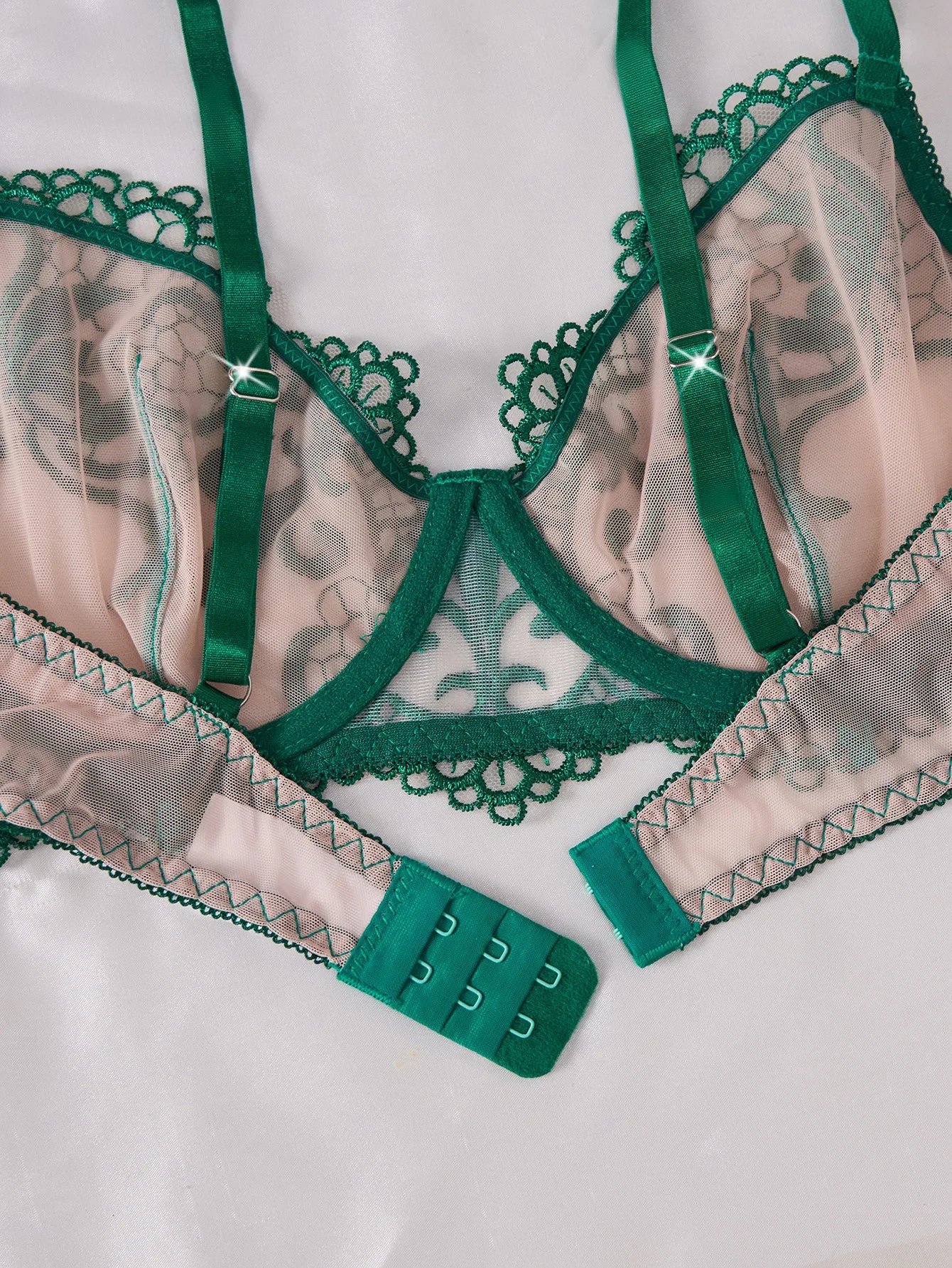 Double Layer Cup Push Up Lingerie Set Floral Embroidery Sheer Mesh 2 Piece Set Sexy Underwear for Women Sexy Bra and Thong Set