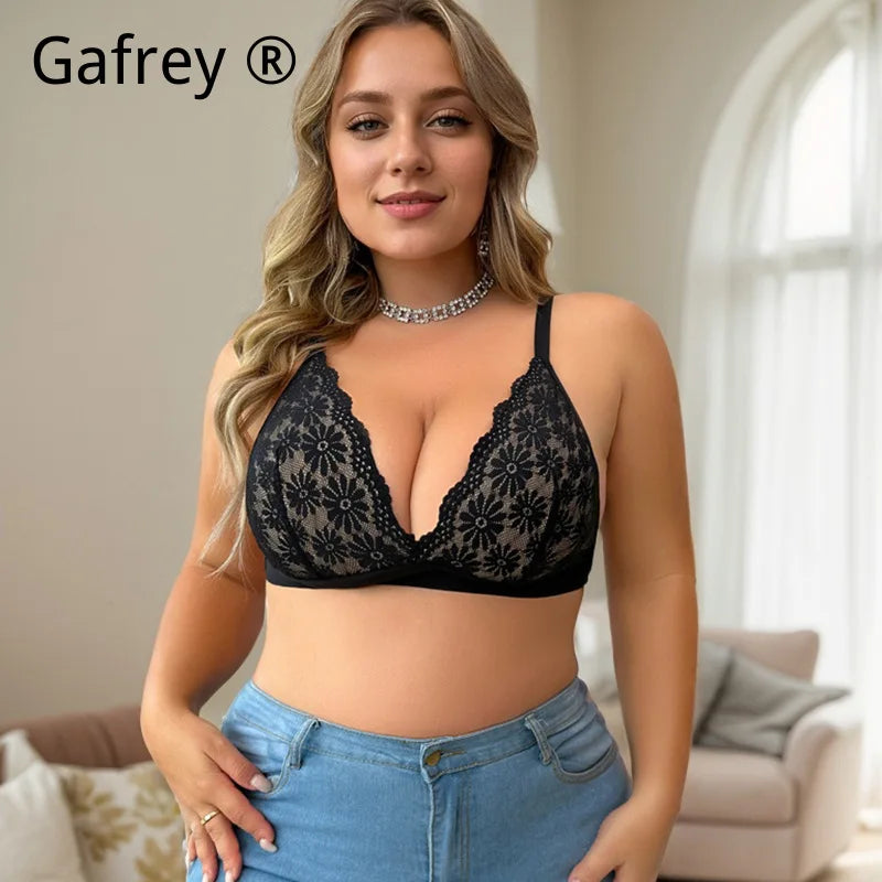 Plus Size Women French Lace Wireless Bralette Breathable Thin Triangle Cup Summer Girly Soft Lift Sexy Non-wired Lingerie Bra